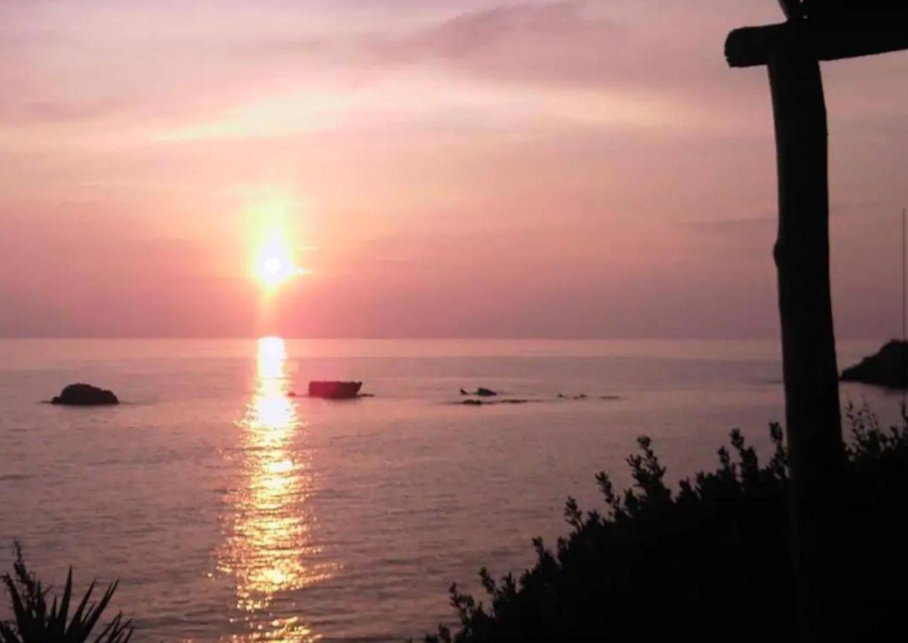 Stefanias Prasoudi Beach Agios Matthaios  Exterior photo