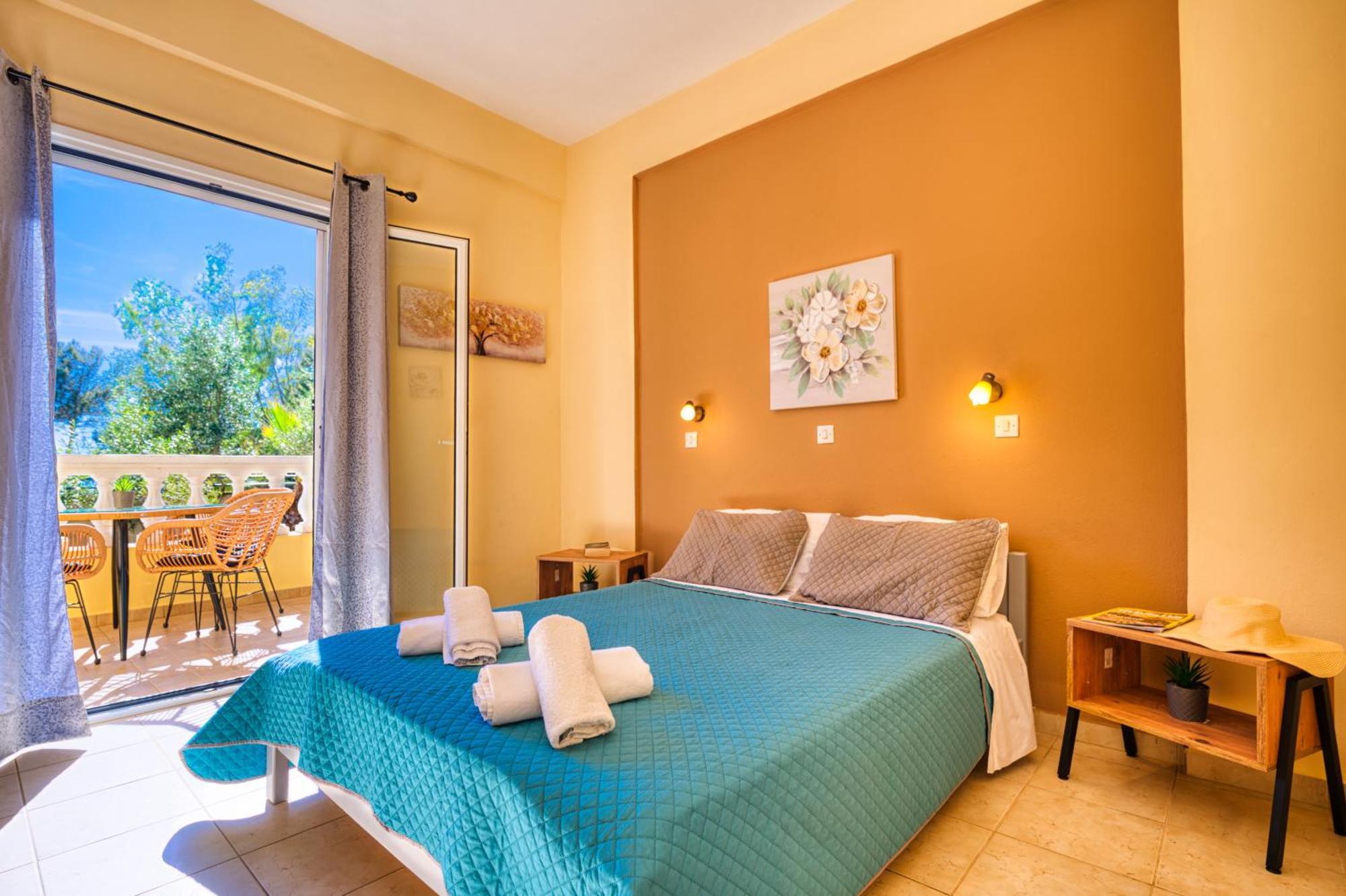 Stefanias Prasoudi Beach Agios Matthaios  Exterior photo